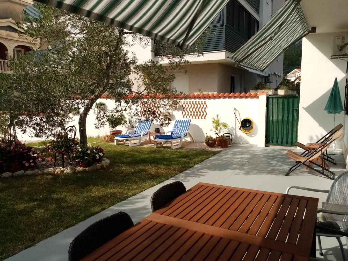 Tihana-Ground Floor With Large Terrace Makarska Zewnętrze zdjęcie
