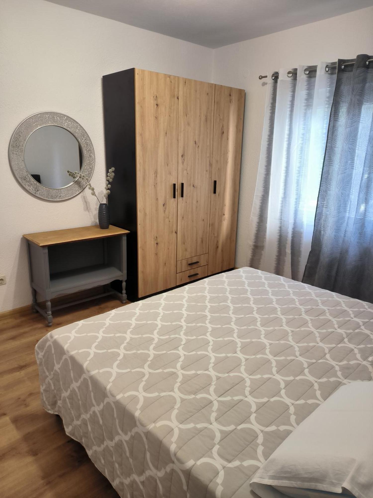 Tihana-Ground Floor With Large Terrace Makarska Zewnętrze zdjęcie